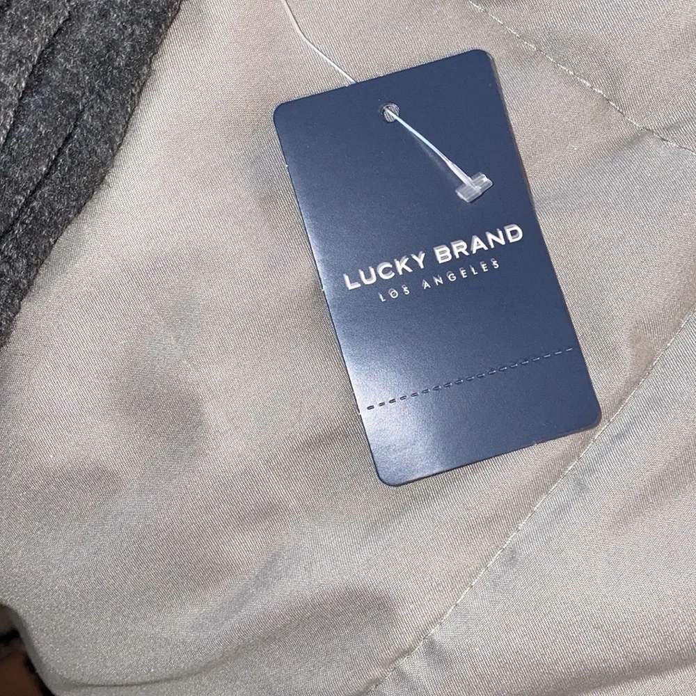 🧣86” Super soft Lucky brand scarf. NWT - Picture 2 of 6